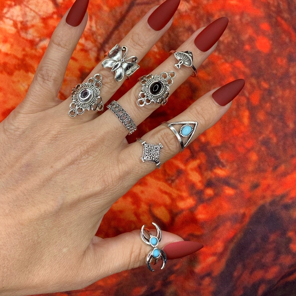 3/$10 NEW Boho Style Rings & MIDI Rings Design Mix / silver tone Bundle NWOT